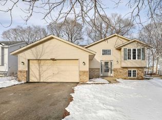 5669 180th St W, Farmington, MN 55024