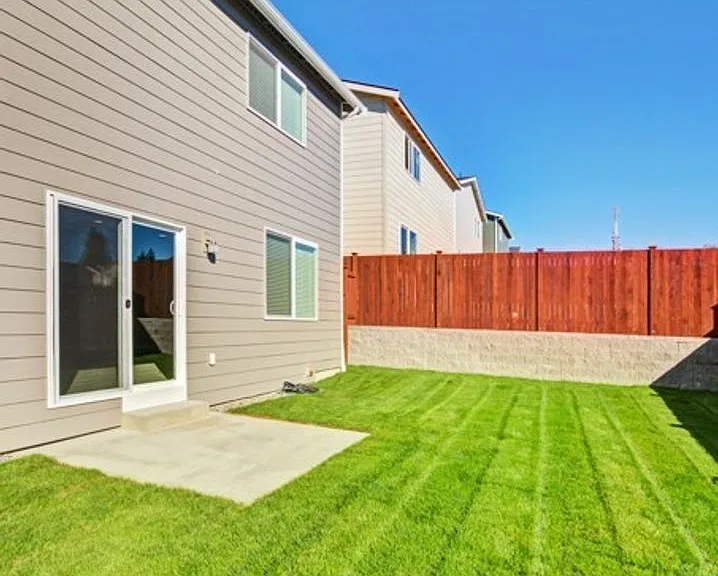 8422 63rd Pl NE — Photo 27