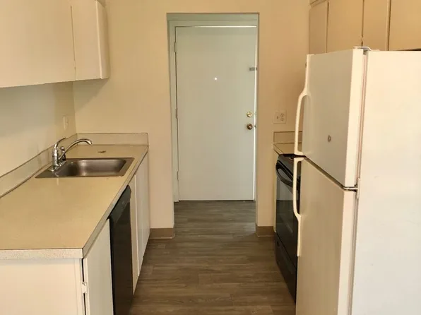 Pamela Terrace, 1418 E 2nd St #10, Newberg, OR 97132