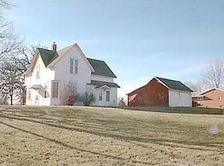 404 W 6th St, Hedrick, IA 52563