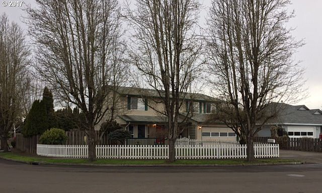 1st image of 202 NE 176th Ave