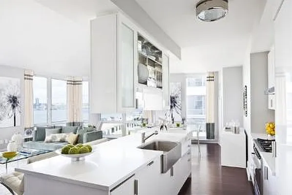 Sold by Corcoran | media 34