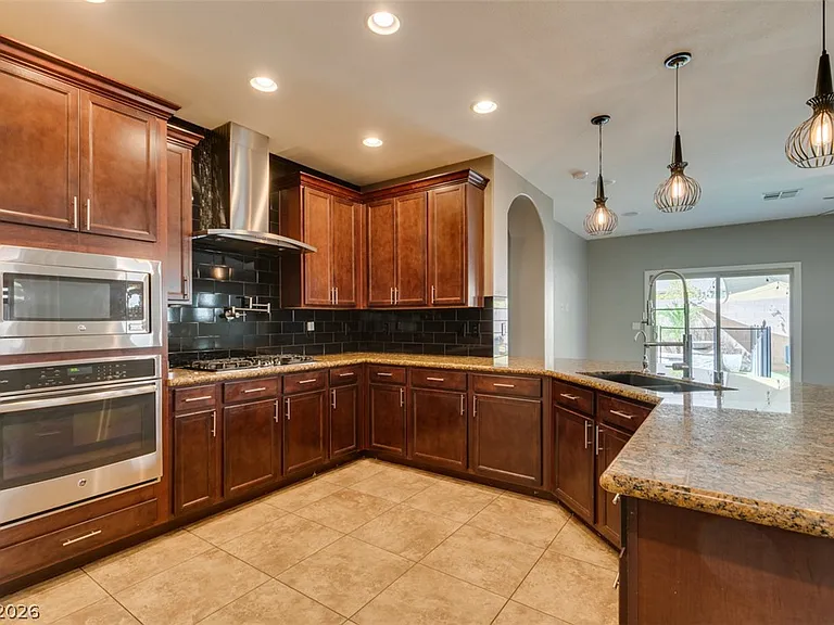 9114 Mastodon Ave — Photo 26