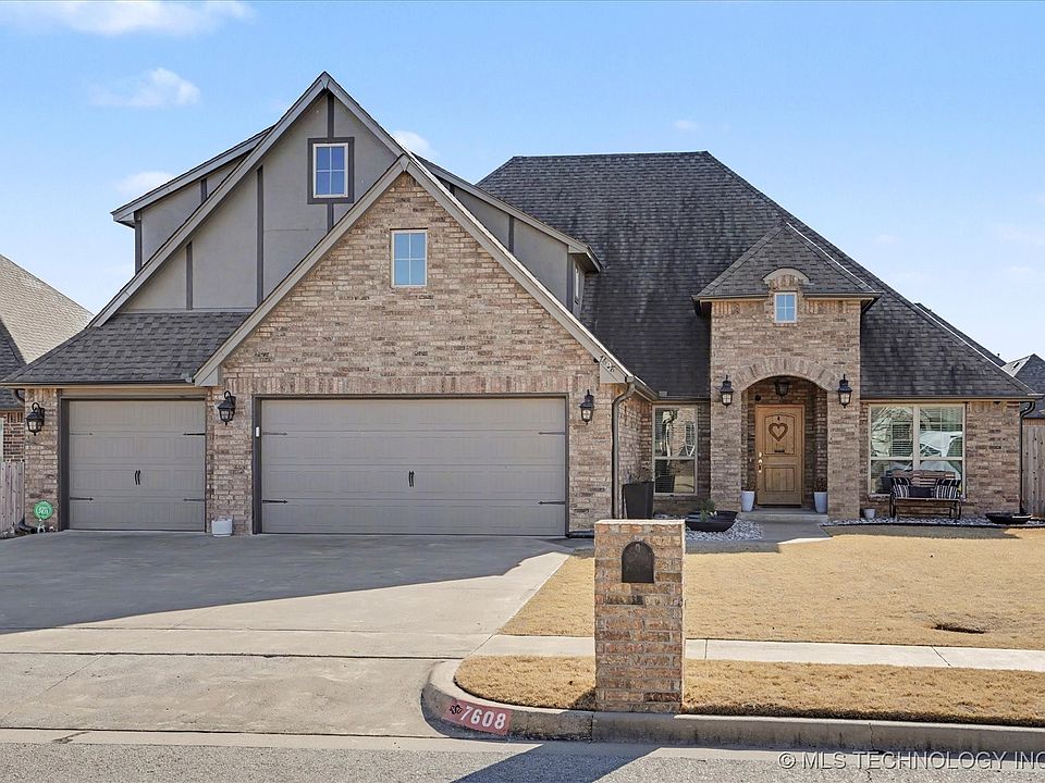1st image of 7608 E 82nd Pl N