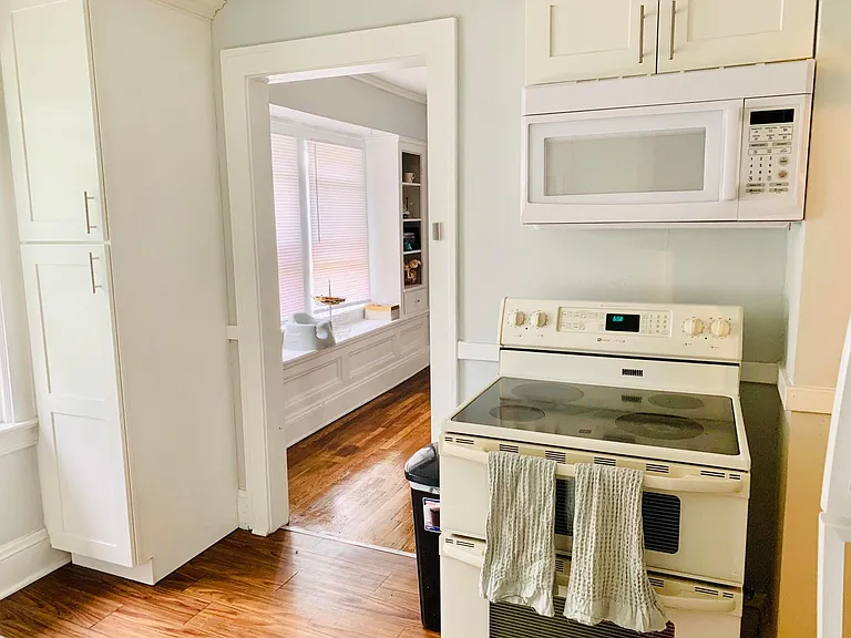 14215 Athens Ave #2 — Photo 7