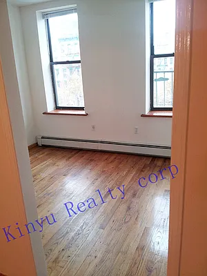 Rented by Kinyu Realty | media 5