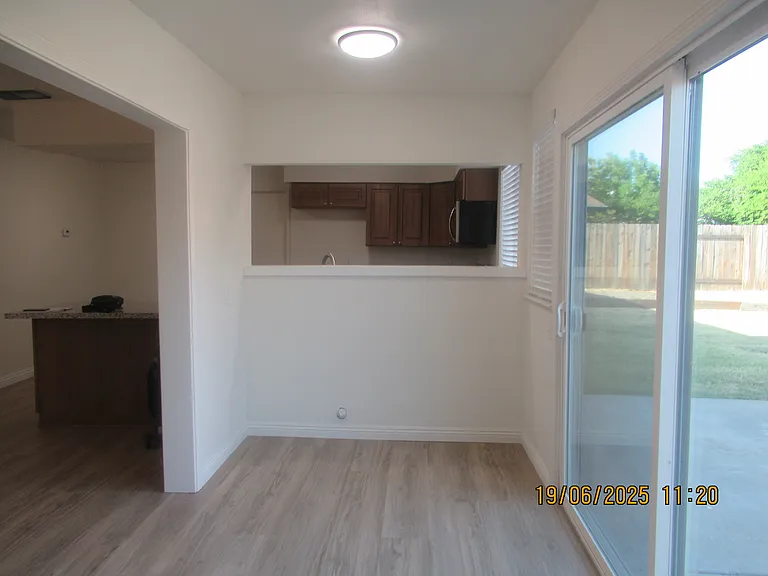 5523 Portola Cir — Photo 8