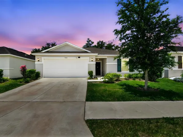 3886 Reflection Dock Dr, Seffner, FL 33584