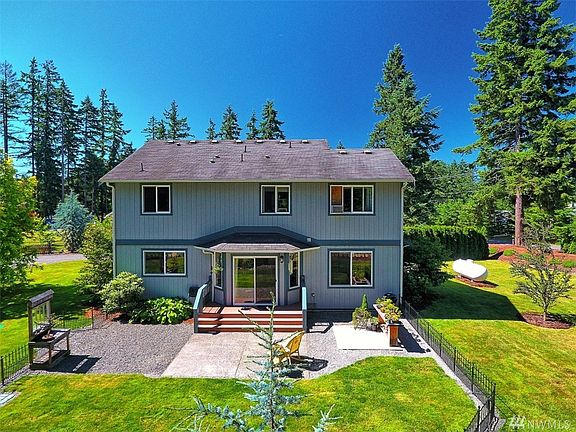 4th image of 24015 46th Ave E