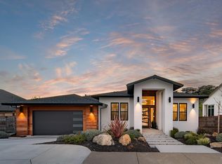 3735 Lakebriar Pl, Santa Rosa, CA 95403