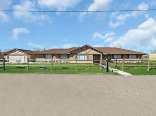 3722 Rest Home Rd, Pearland, TX 77584