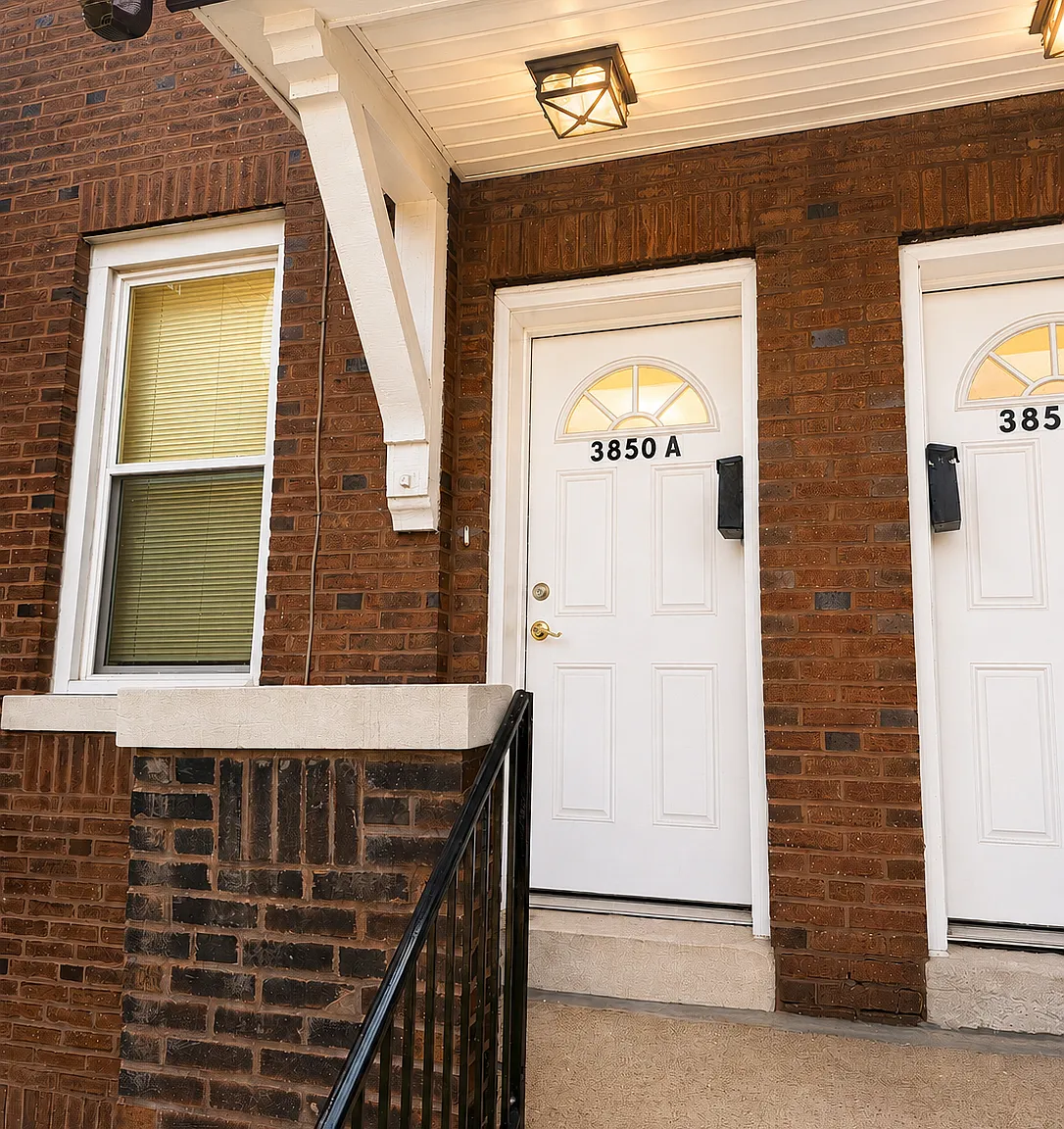 3 bed, 1200 sqft, $1,600 — Photo 2