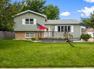 1030 3rd St, Waukee, IA 50263