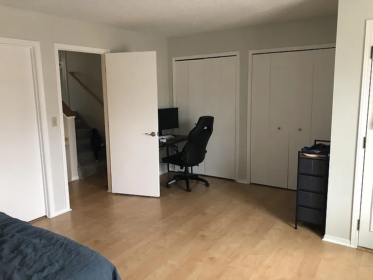 2247 Villa Rosa Dr #1 — Photo 24