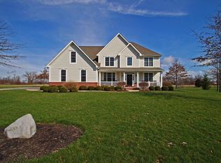10464 Fairfield Farms Dr NW, Canal Winchester, OH 43110