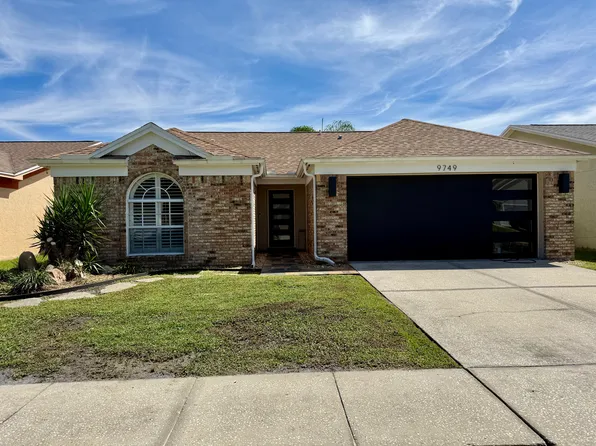 9749 Fox Hollow Rd, Tampa, FL 33647