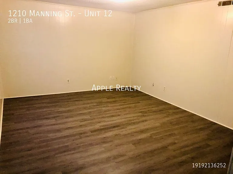 1210 Manning St #12 — Photo 5