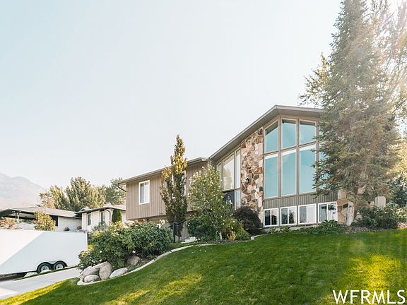 2nd image of 2786 E Willow Wick Dr