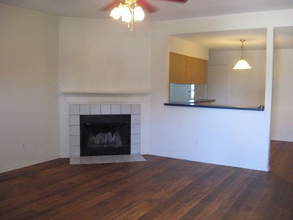 3rd image of 1701 Whispering Cove Trl