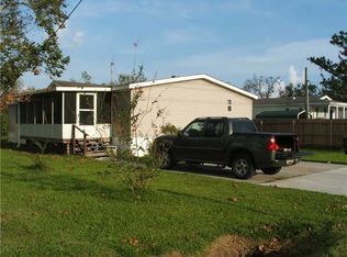 2109 Gina Dr, Saint Bernard, LA 70085