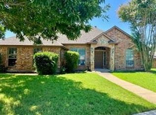 6916 Danele Ct, Richland Hills, TX 76118