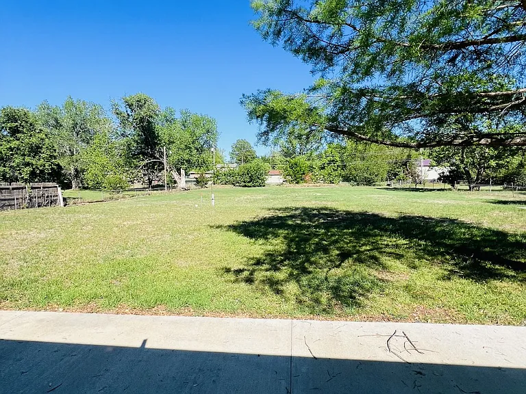 3615 N Grant St — Photo 21