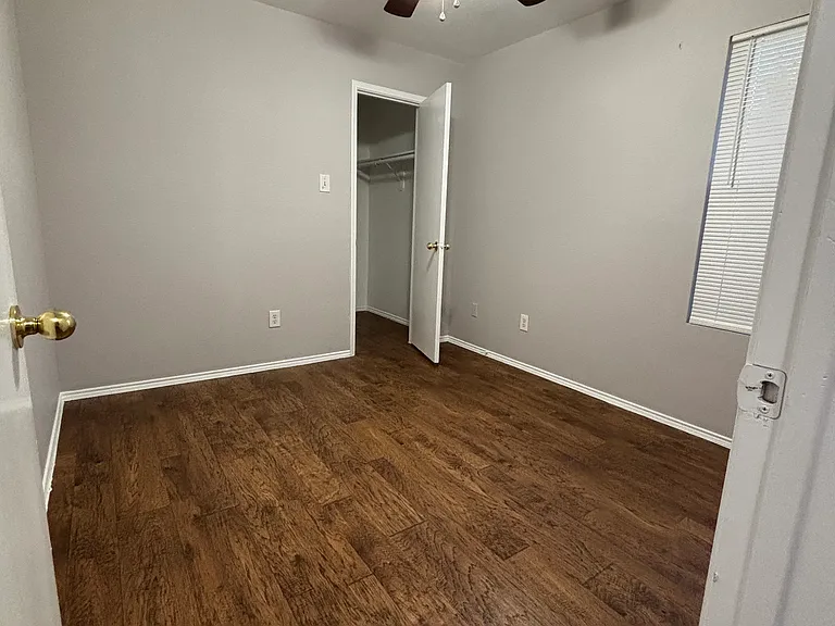8040 Doreen Ave #1 — Photo 9