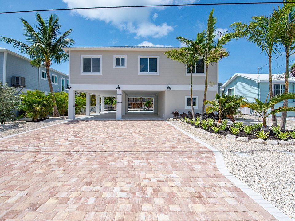 1st image of 23066 Tarpon Ln