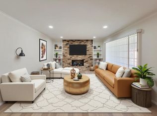 2101 Fountain View Dr APT 24C, Houston, TX 77057
