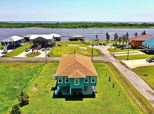 401 N Riverside Ct, Hackberry, LA 70645