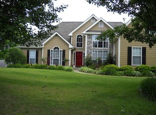 328 Beech Hollow Trl, Loganville, GA