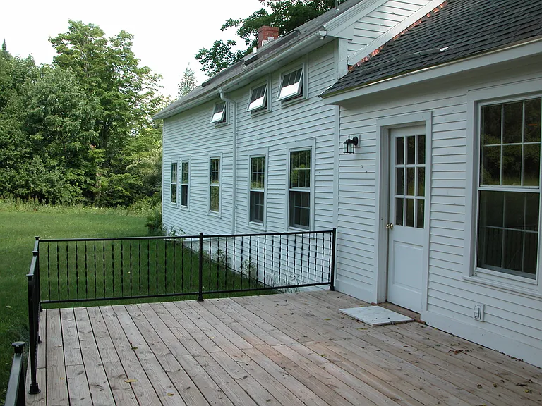 2541 Lincoln Hill Rd — Photo 3