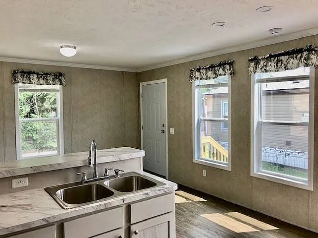 8001 Hamilton Ave #99 — Photo 6