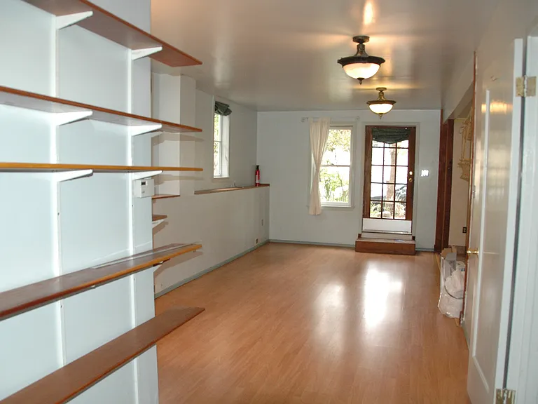 2909 Lorina St #2909 — Photo 2