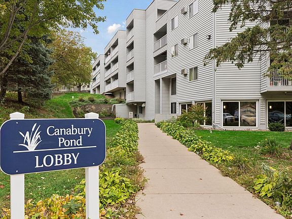 3rd image of 175 County Road B2 E APT 101A