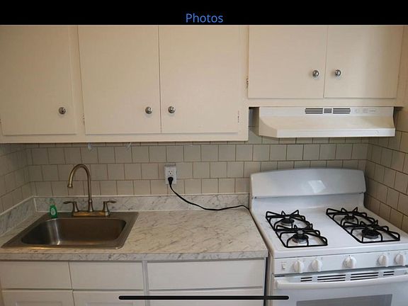 3rd image of 2068 E 15th St #2C