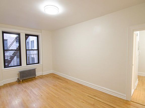 4th image of 4146 50th St APT 2G