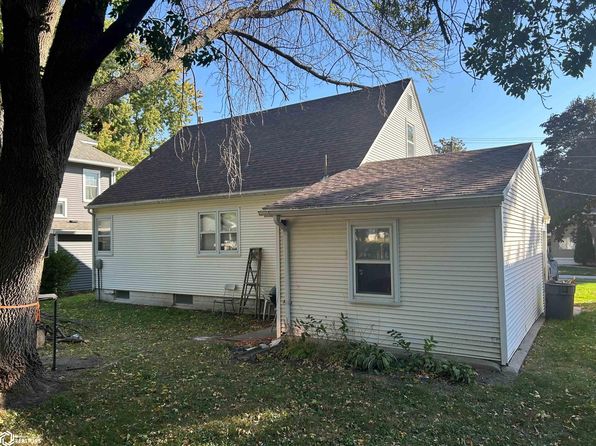 205 N Lincoln Ave, Graettinger, IA 51342