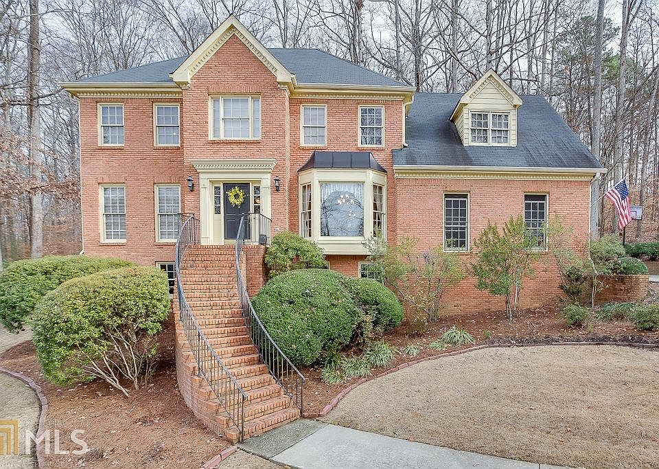 1st image of 3125 Brownwood Dr
