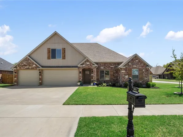 461 Payton Pl, Farmington, AR 72730