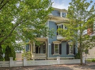 21 Flint St, Salem, MA 01970
