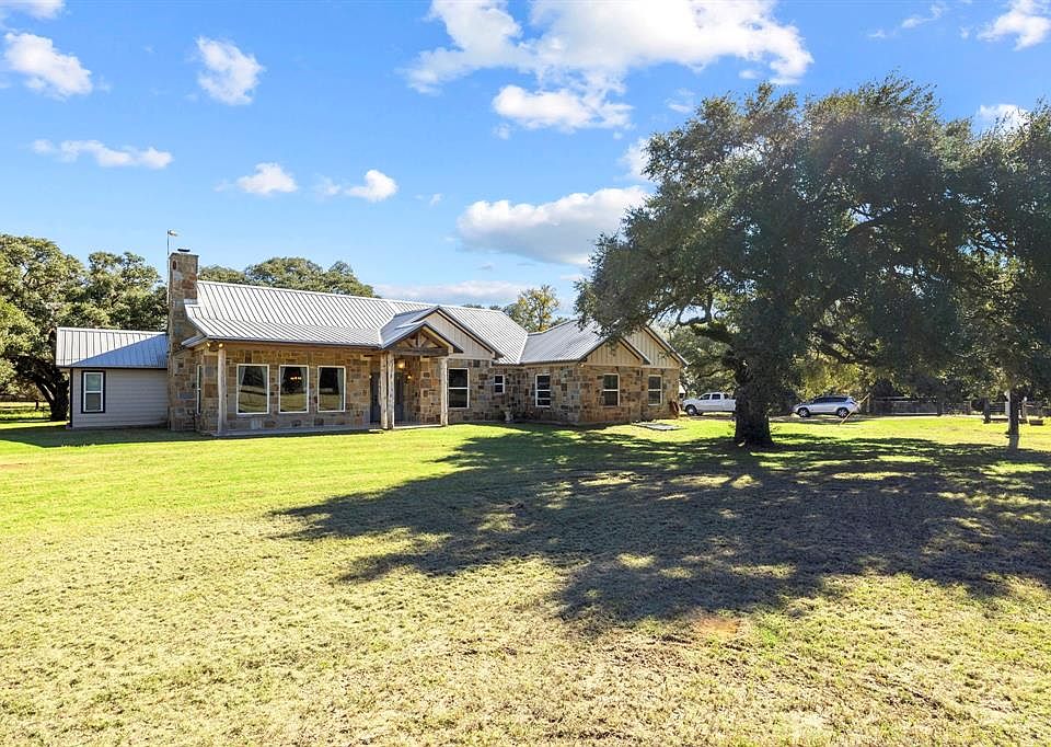 1125 Schobel Rd, Columbus, TX 78934 MLS 45790644 Zillow