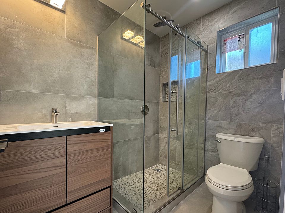 1st image of 5999 Palm Springs Cir #3
