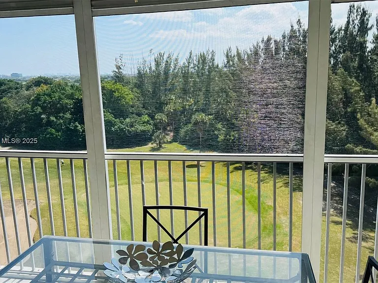 3150 N Palm Aire Dr #801 — Photo 1