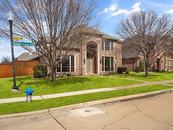 2nd image of 7109 Garden Laurel Ct