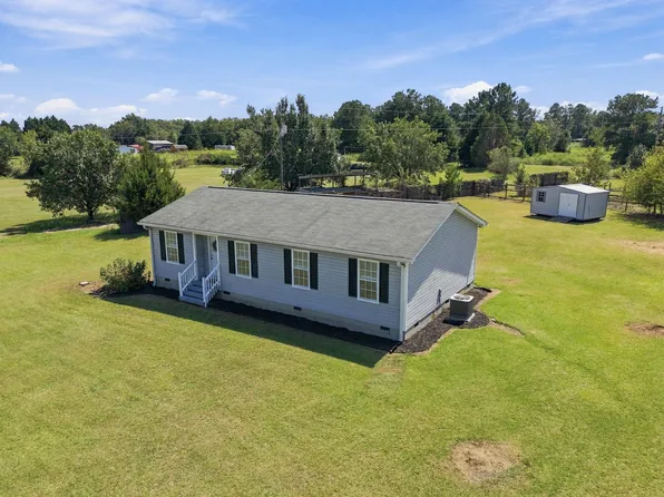 22 Skyview Rd, Trenton, SC 29847