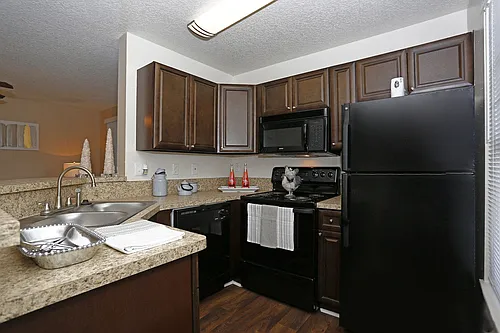 Stonegate Apartments Photo 1
