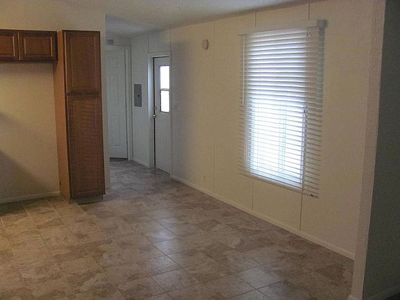 3rd image of 4375 N Roosevelt St