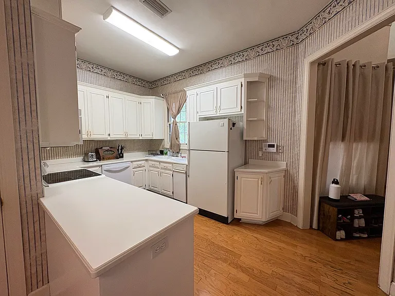 1661 Vintage Ridge Ct — Photo 34