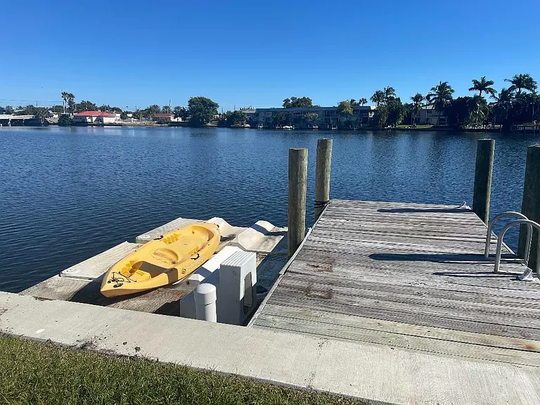 Floating Dock/Dock